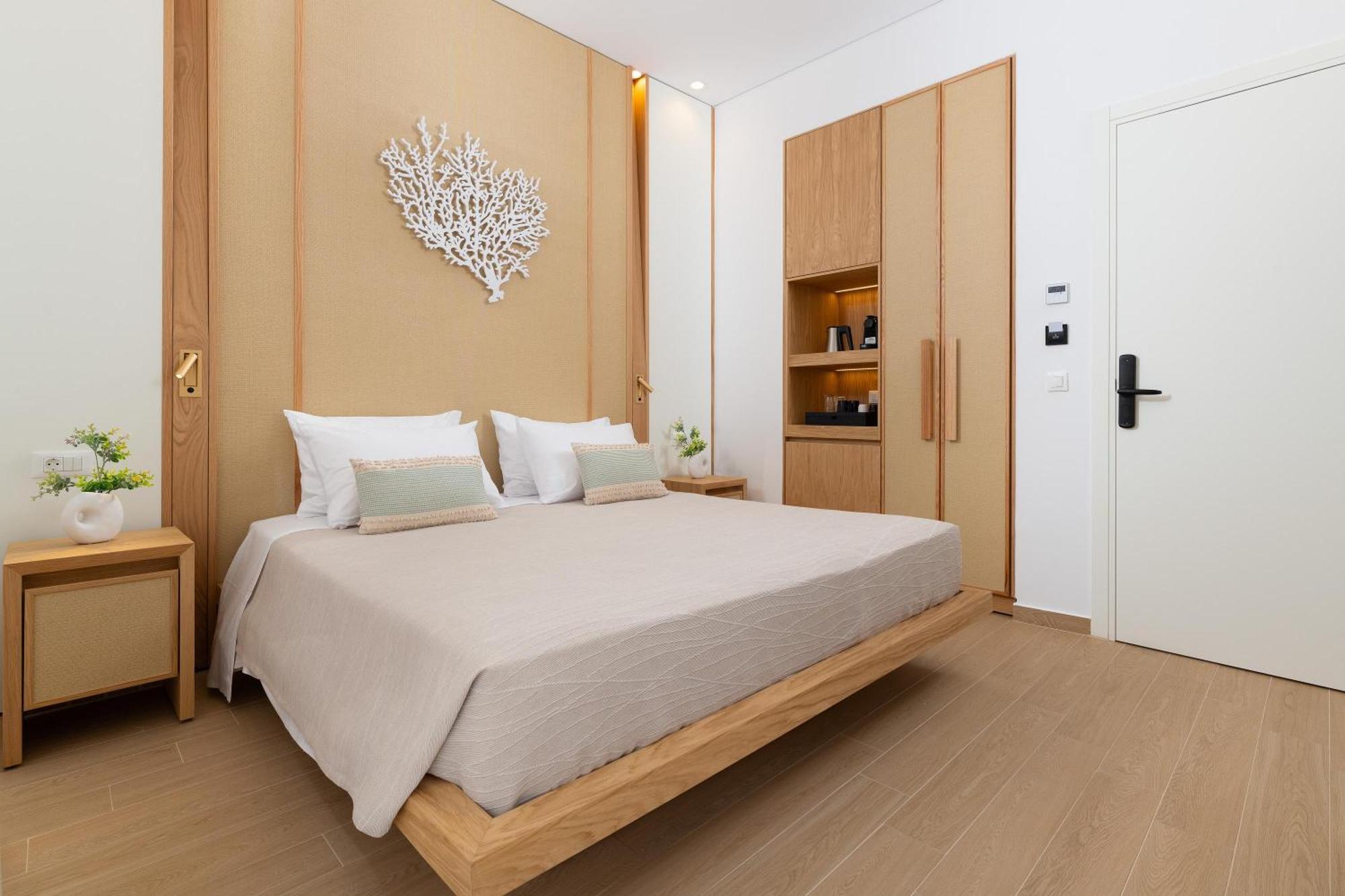 The 12Th City Hotel Rhodes City ภายนอก รูปภาพ